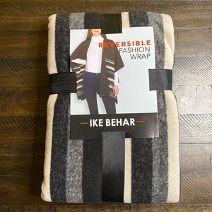 *Brand New Reversible Fashion Wrap One Size Fits All Black, Creme, Gray